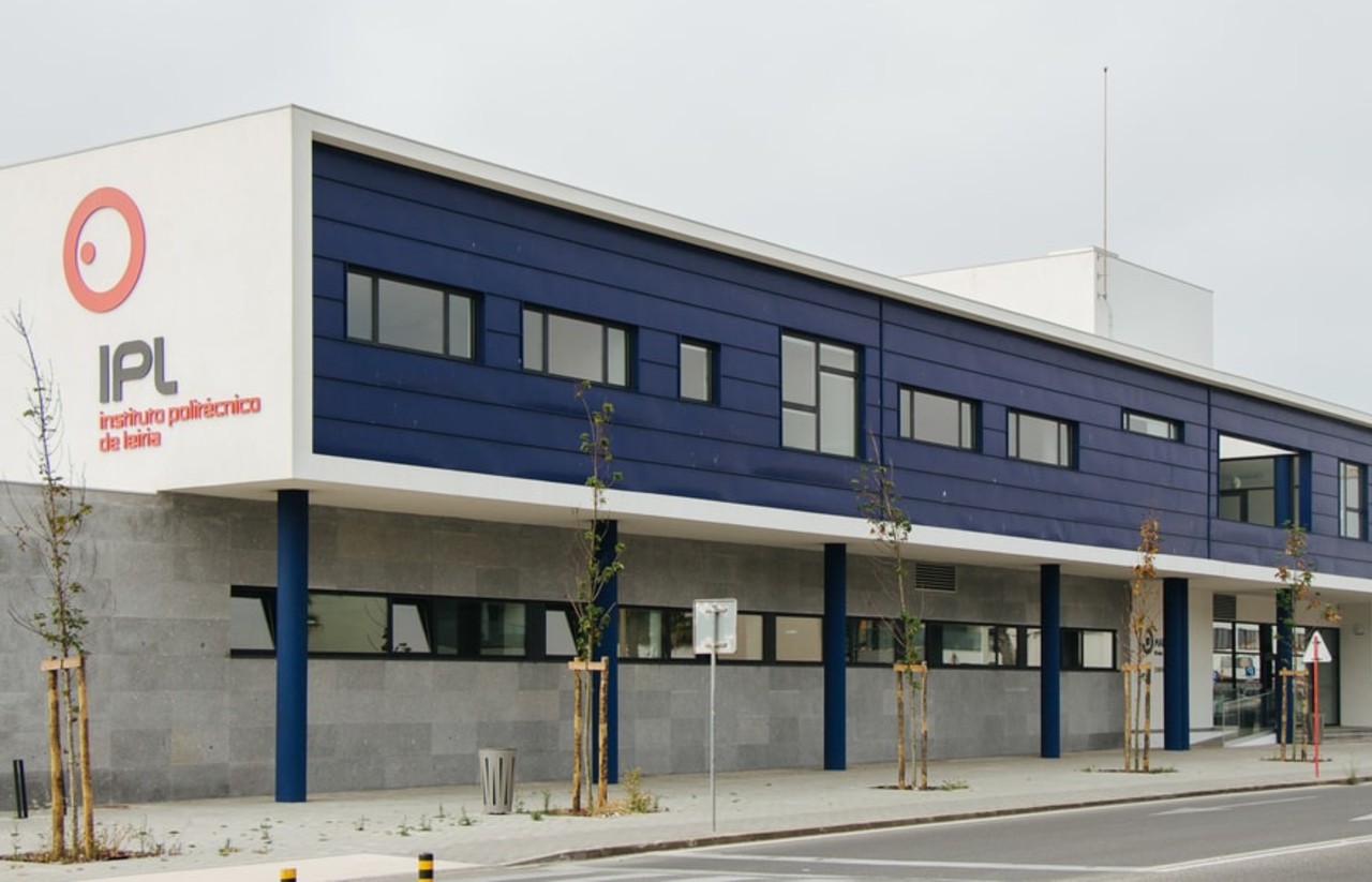 edifício cetemares, peniche