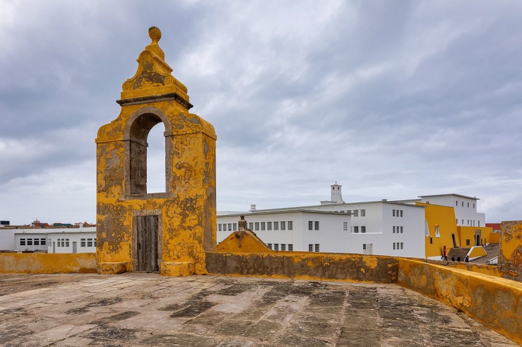 Imagem do interior da Fortaleza de Peniche