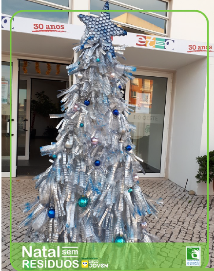 Árvores de natal sustentável, feito pela ETEO