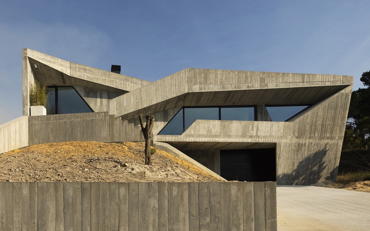 Exterior da "casa Povo" nomeada para Edifício do ano 2021