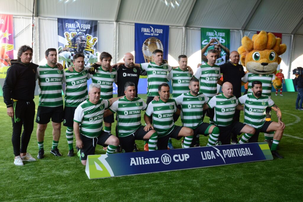 Veteranos do Sporting Clube de Portugal na Praia para dois jogos