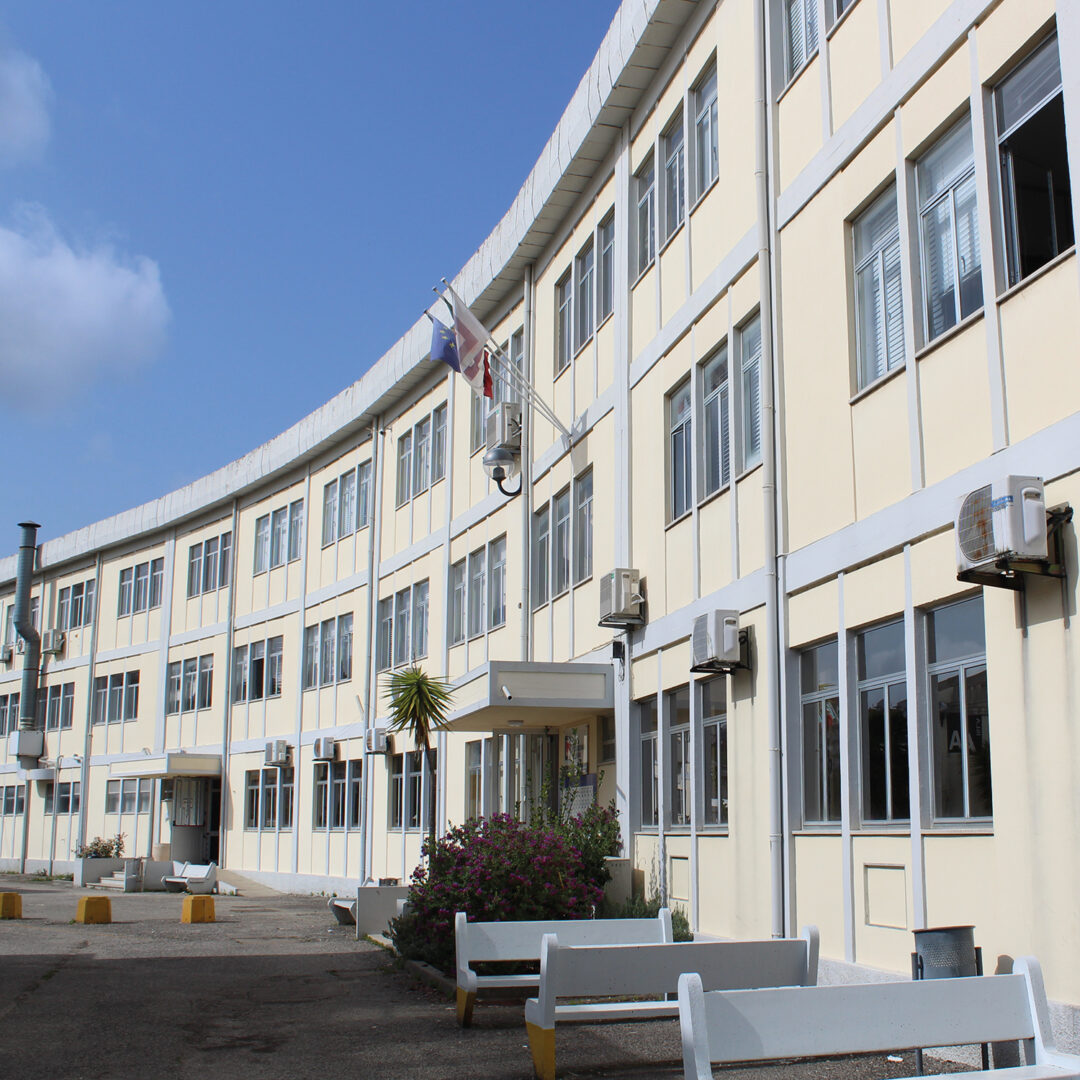 Tempestade e falta de respostas travam venda da Escola Profissional de Leiria
