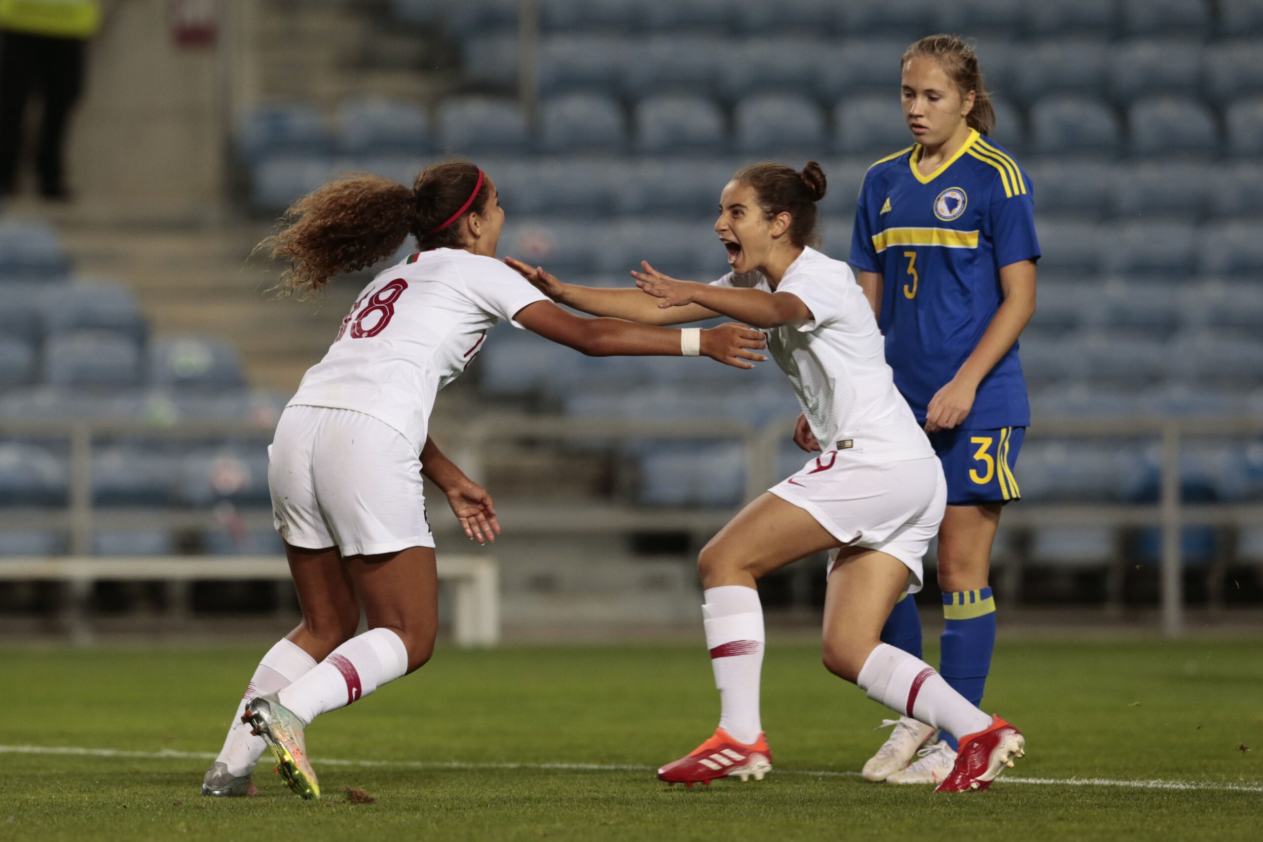 Futebol Feminino: Selecção Nacional Sub-17 de Portugal defronta