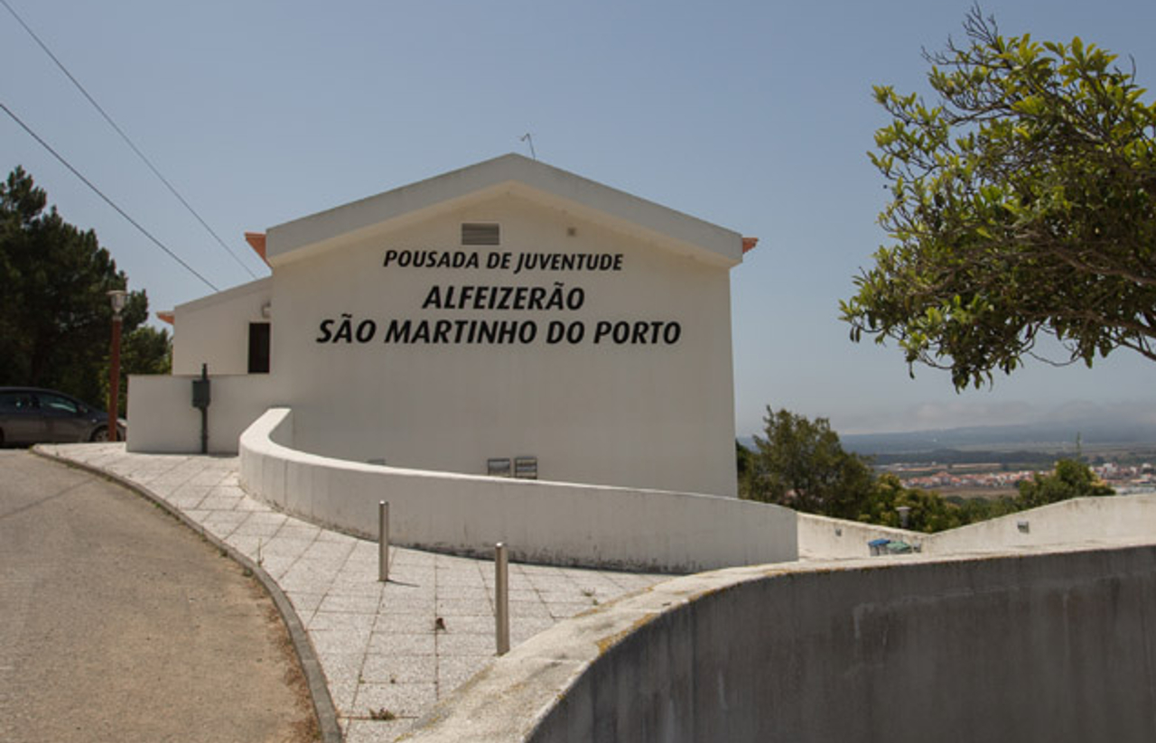fotografia da pousada da juventude de alfeizerão