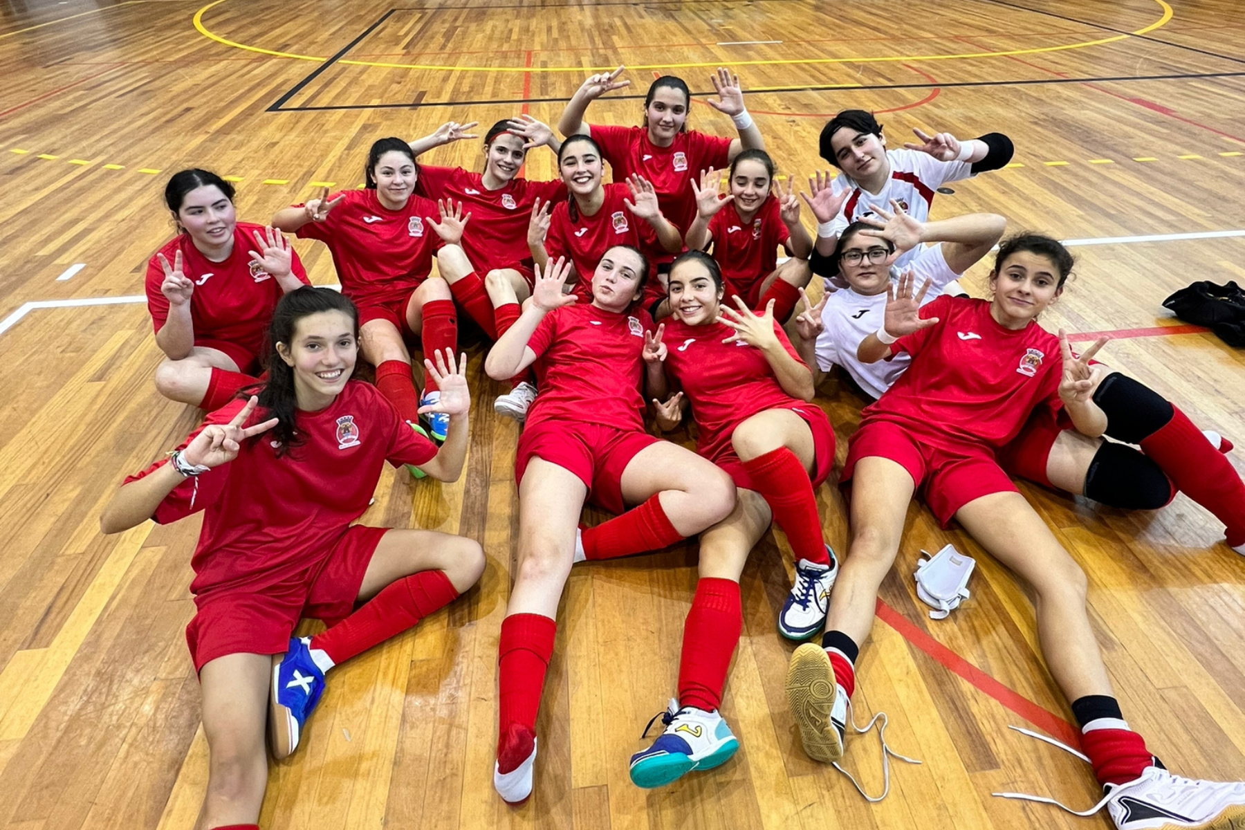 Selecção Nacional de Futsal Feminino de Sub-17 joga no Seixal