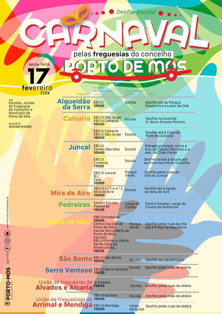 Cartaz do Carnaval Escolar pelas freguesias do concelho de Porto de Mós, marcado para 17 de fevereiro de 2023. Apresenta horários e percursos dos desfiles em várias localidades.