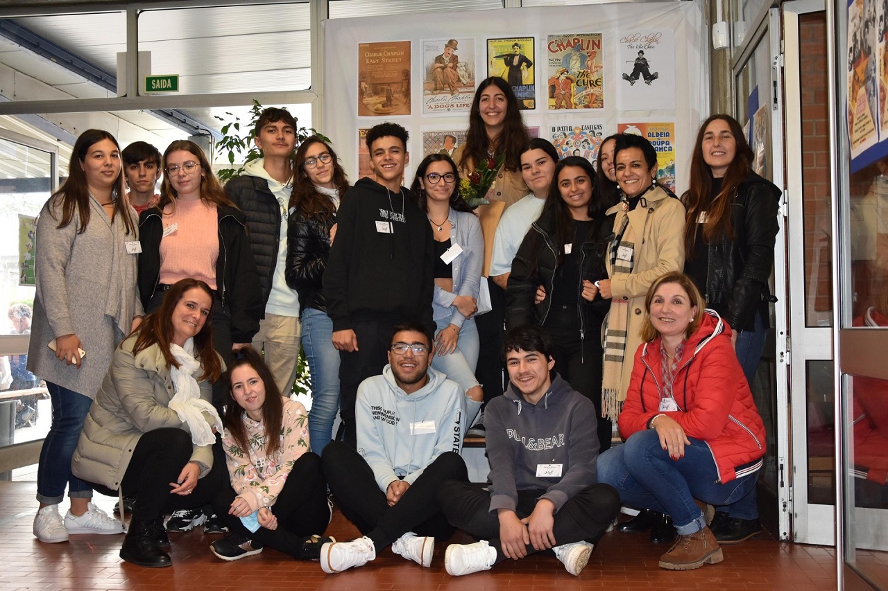 equipa de alunos e professores do agrupamento de escolas henrique sommer envolvida no festival de cinema