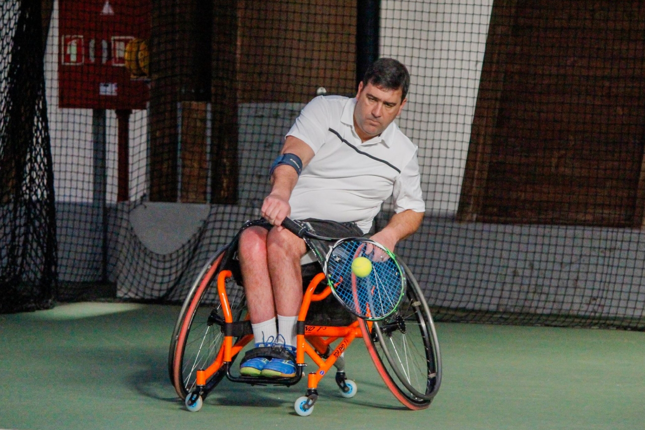 fotografia do tenista paraplégico Carlos Leitão, de Pombal