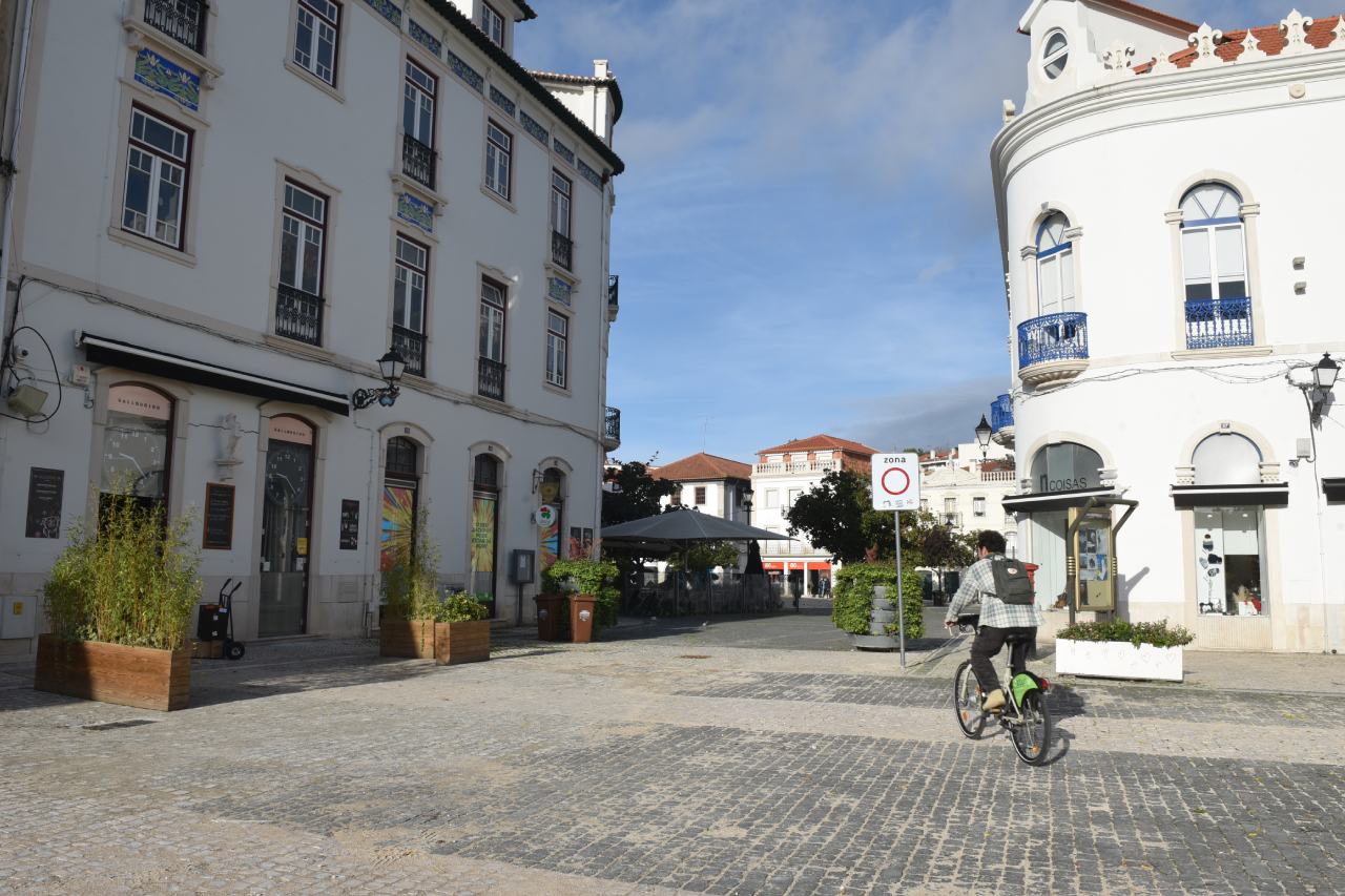 Terminada intervenção junto à praça Rodrigues Lobo em Leiria