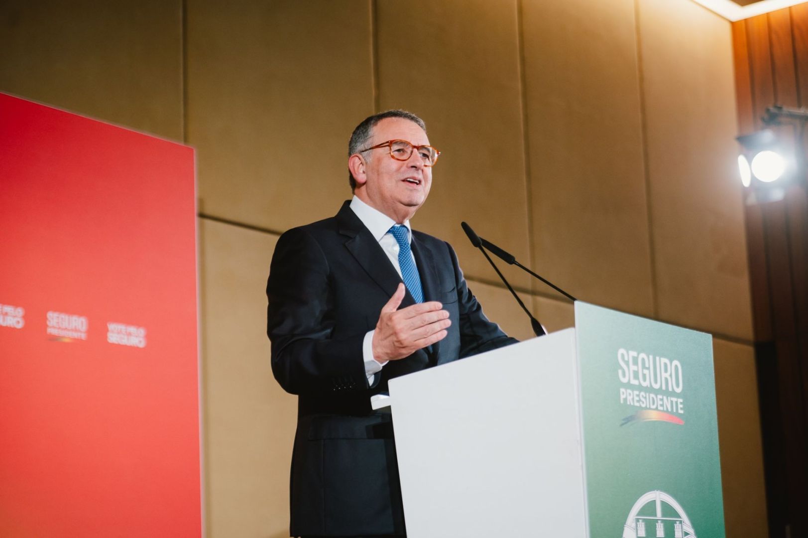 Seguro diz que “venceu a democracia”, Ventura diz que só perderá segunda volta por “egoísmo”