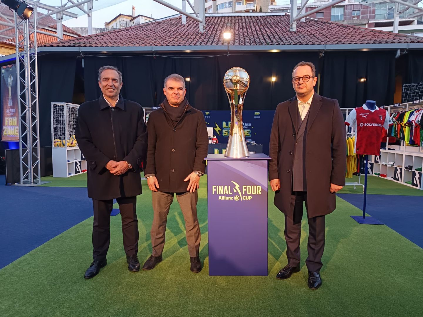 Falta de pareceres adia venda de bebidas de baixo teor alcoólico no estádio de Leiria, diz Reinaldo Teixeira