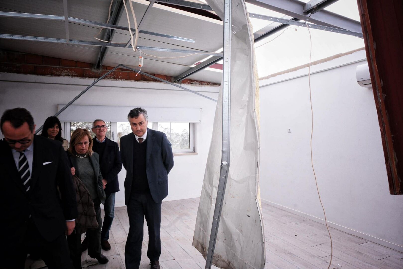 Ministro da Educação considera requalificação das escolas 2,3 Marrazes e Henrique Sommer como prioritária