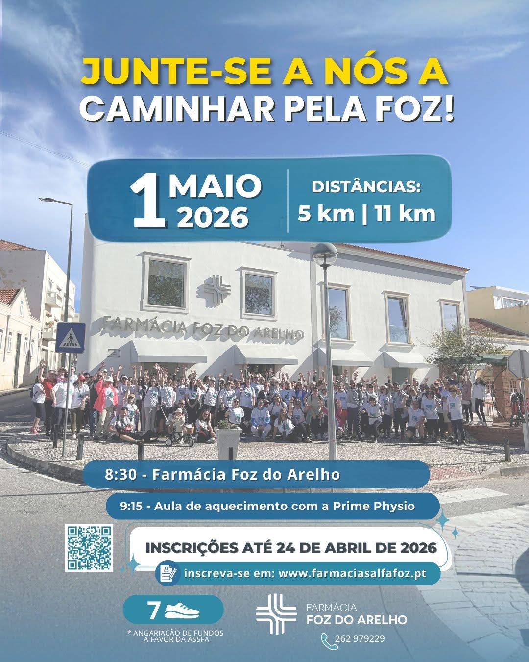 Cartaz de uma caminhada na Foz do Arelho marcada para 1 de maio de 2026, com percursos de 5 km e 11 km. A imagem mostra um grupo de participantes em frente à Farmácia Foz do Arelho e indica inscrições até 24 de abril.