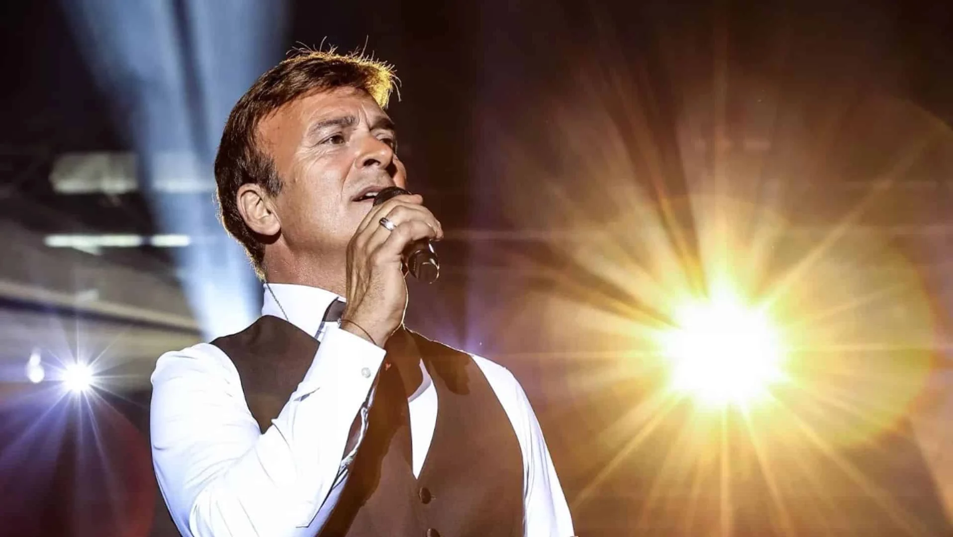 Festa solidária Concertamos Juntos abre com Tony Carreira e fecha ao som de Kura