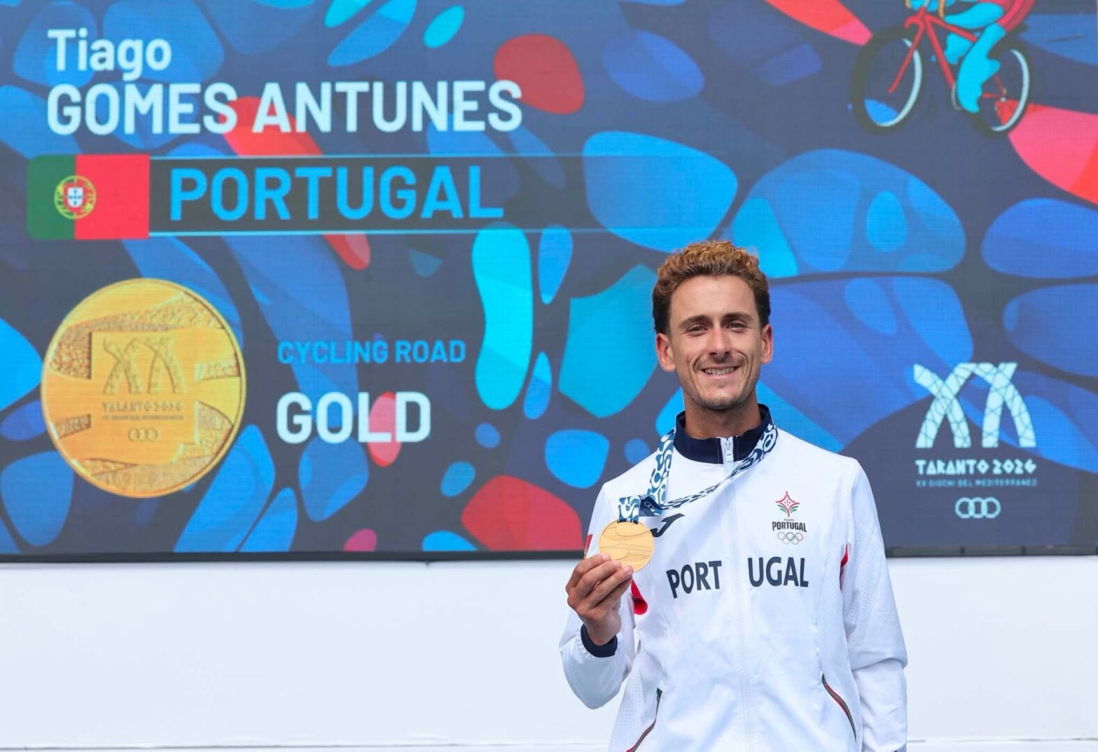 A festa foi portuguesa no contrarrelógio em que Tiago Antunes fez tocar o hino