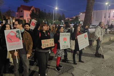 Protesto solidário pelas acampadas de Lisboa e Porto junta meia centena de pessoas em Leiria